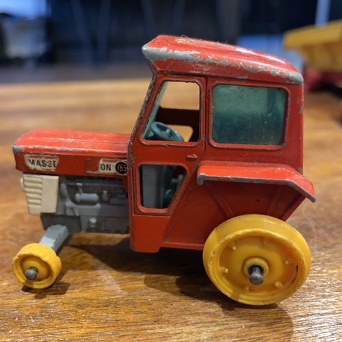 Matchbox king size massey - matchbox, k-3